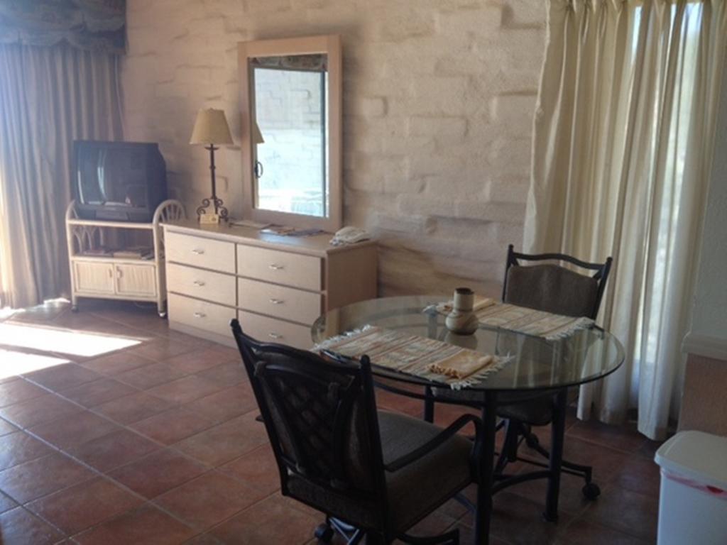Вилла Mission Hills Casitas By Arizona Housing Solutions - Pv8 Оро Вэлли Номер фото